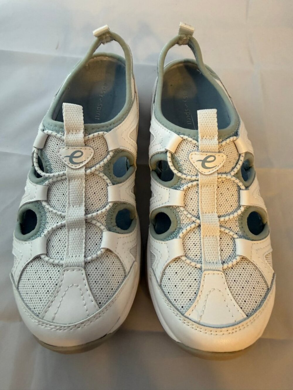 Easy Spirit  Earthen Women's Sport Shoe, White  Women Size 7 M   NIB